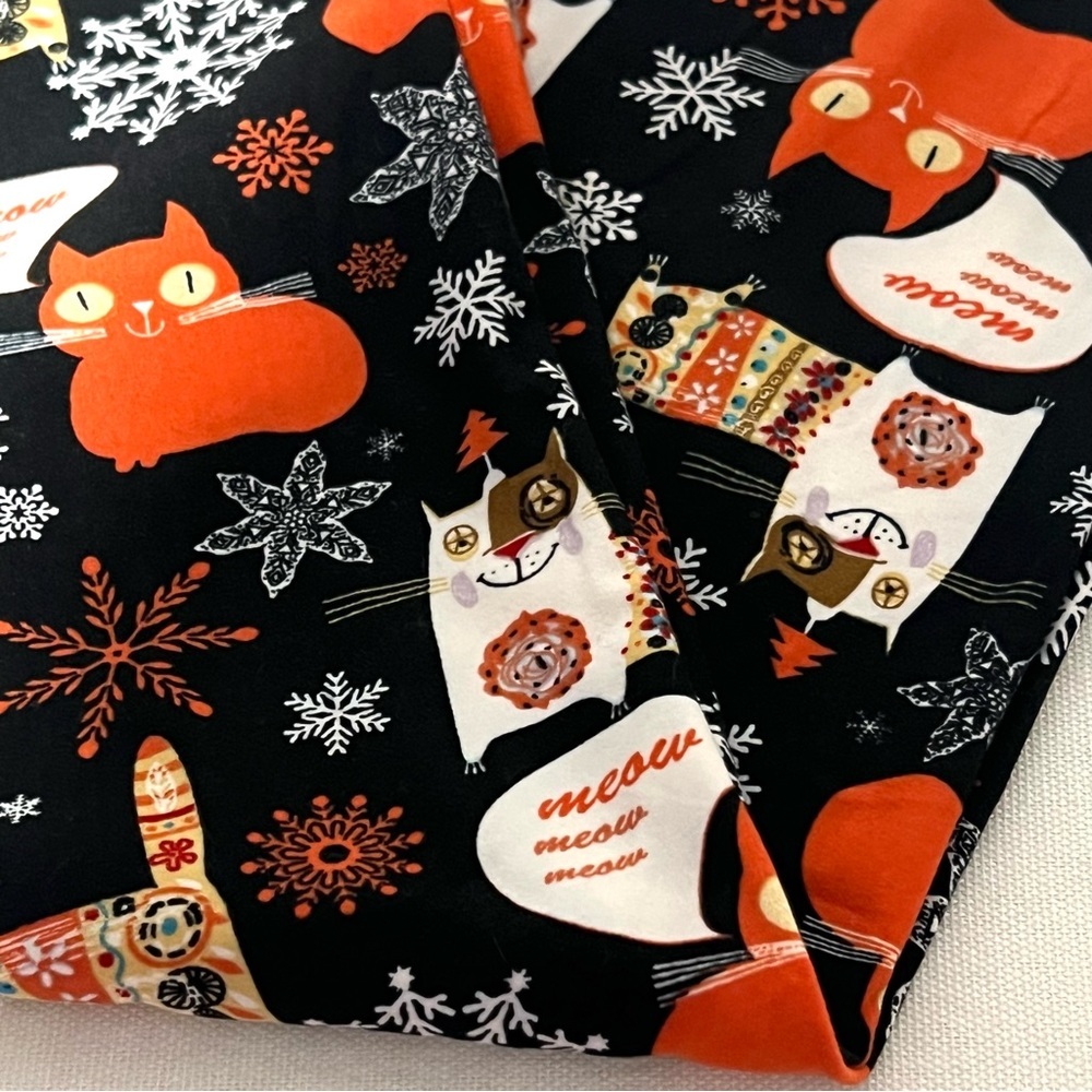 NWT NEW Water Lili Black Orange White Winter Cat Leggings Comfy Cats Kitties - Picture 5 of 6